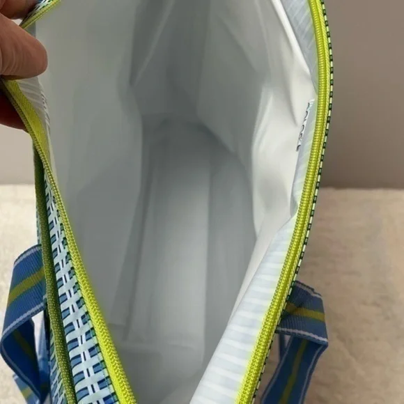 All For Color Insulated “Blue Rattan” Cooler Tote Bag - Picture 6 of 7